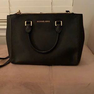 Michael Kors Shoulder Bag